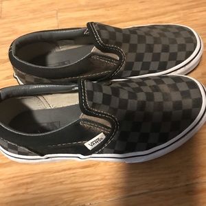 Boys size 2.5 vans